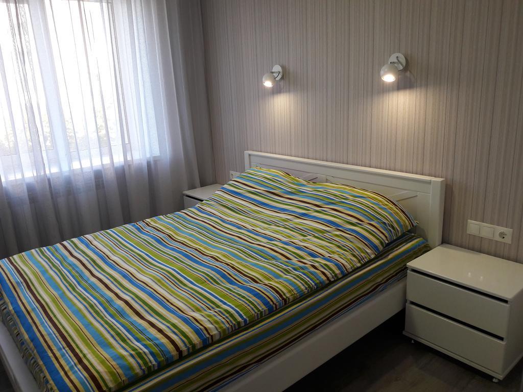 Apartmens Near Metalist Apartment Kharkiv Exterior photo