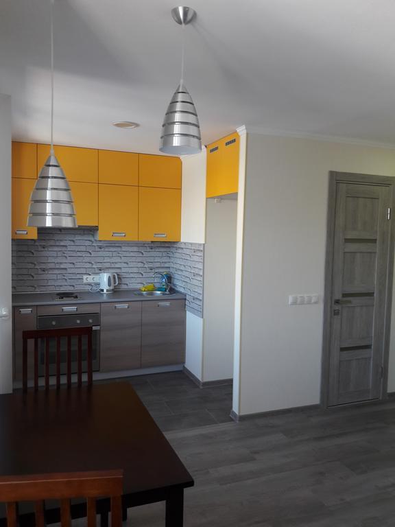 Apartmens Near Metalist Apartment Kharkiv Exterior photo